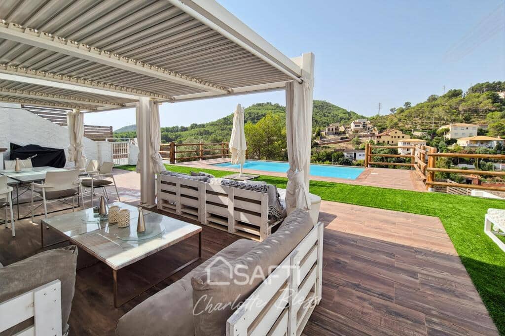 10 soveværelse Villa til salg i Olivella med swimmingpool - € 820.000 (Ref: 9197752)