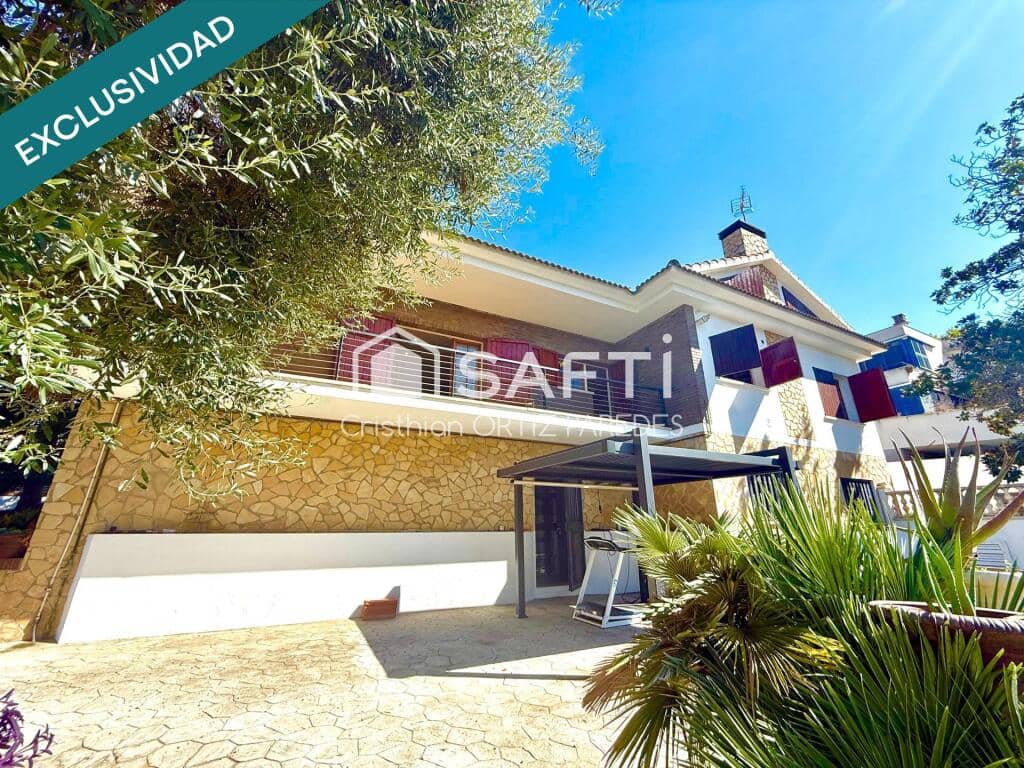 5 soveværelse Villa til salg i Tiana med swimmingpool garage - € 948.000 (Ref: 9200498)