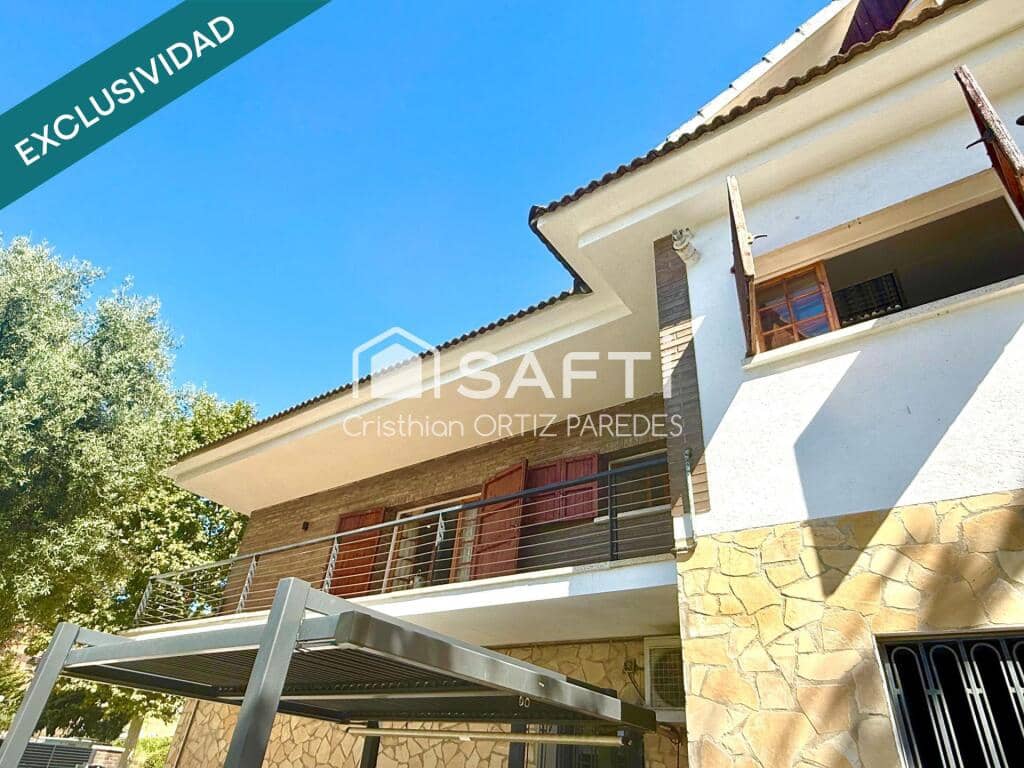 5 soveværelse Villa til salg i Tiana med swimmingpool garage - € 948.000 (Ref: 9200498)