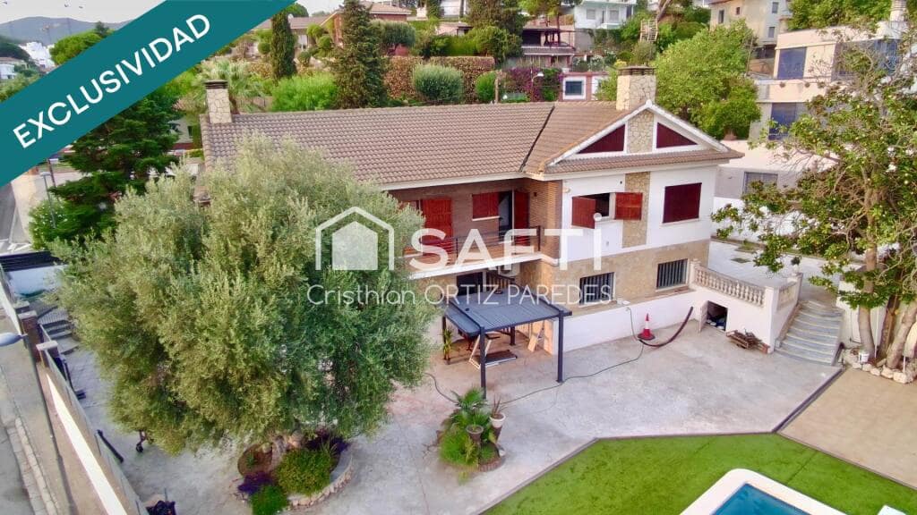 5 soveværelse Villa til salg i Tiana med swimmingpool garage - € 948.000 (Ref: 9200498)