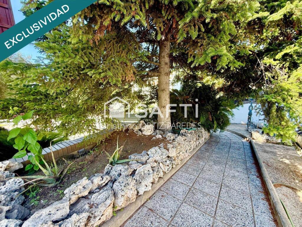 5 soveværelse Villa til salg i Tiana med swimmingpool garage - € 948.000 (Ref: 9200498)