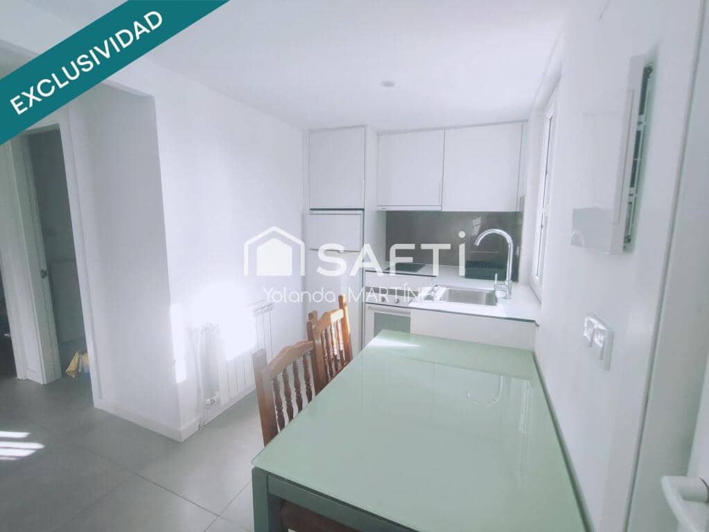 2 sypialnia Willa na sprzedaż w Santiago de Compostela - 155 000 € (Ref: 9200499)