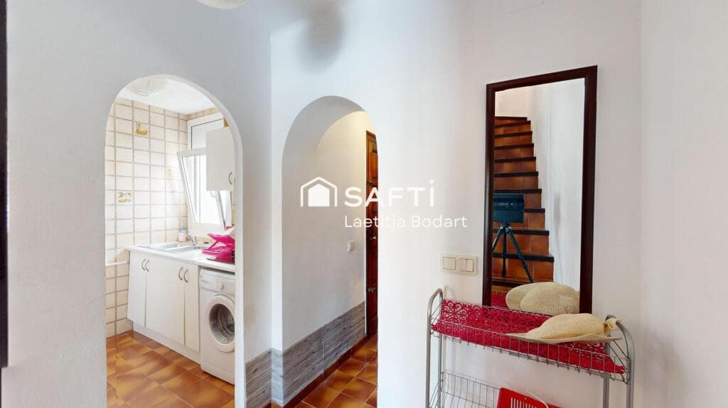 2 sovrum Radhus till salu i Empuriabrava - 185 000 € (Ref: 9200502)