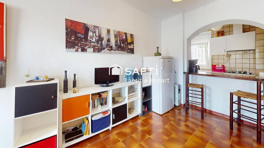 2 sovrum Radhus till salu i Empuriabrava - 185 000 € (Ref: 9200502)