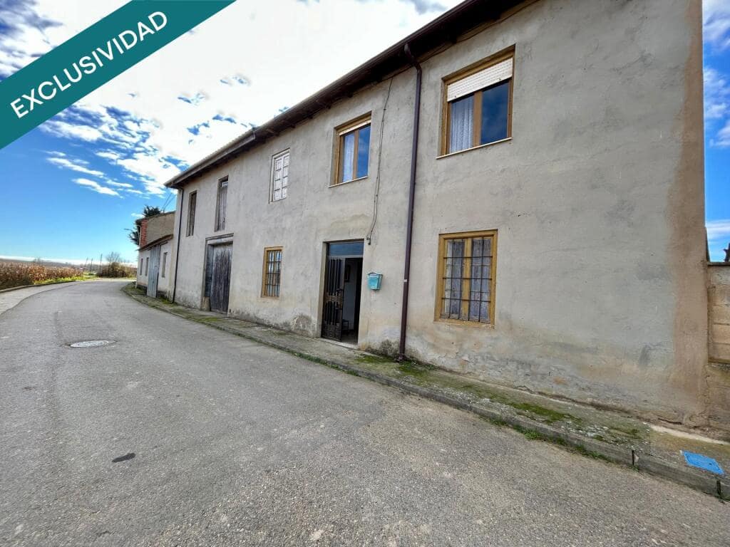 5 soveværelse Finca/Landehus til salg i Valderrey med garage - € 49.500 (Ref: 9200504)