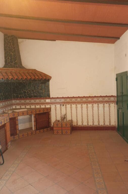 15 soveværelse Villa til salg i Badajoz by med garage - € 765.000 (Ref: 9200506)