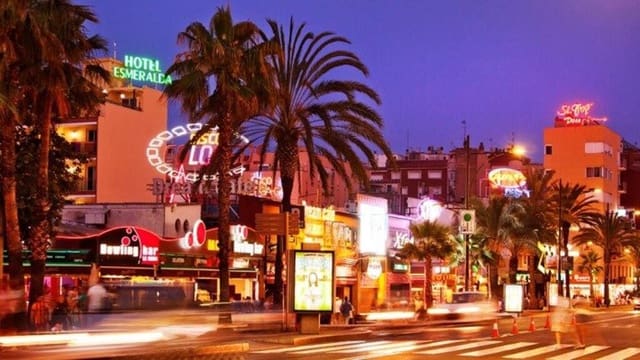 Gewerbe zu verkaufen in Urbanitzacions del Nord, Lloret de Mar - 600.000 € (Ref: 9200507)