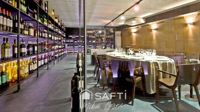 14 soveværelse Villa til salg i Sant Pere de Ribes med swimmingpool - € 2.700.000 (Ref: 9200508)