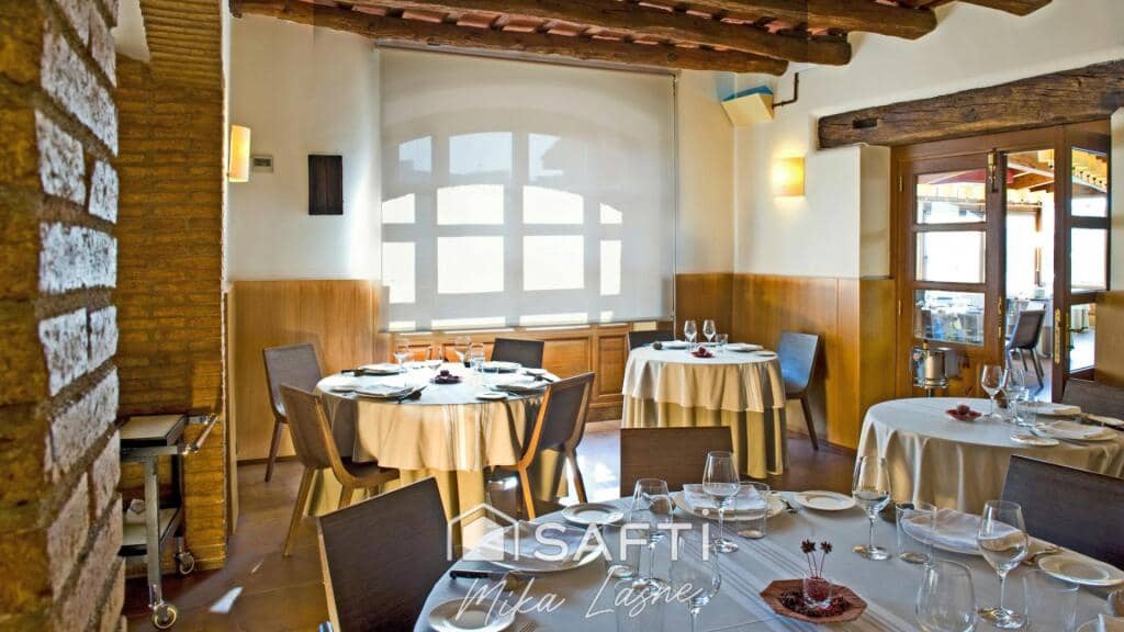 14 soveværelse Villa til salg i Sant Pere de Ribes med swimmingpool - € 2.700.000 (Ref: 9200508)