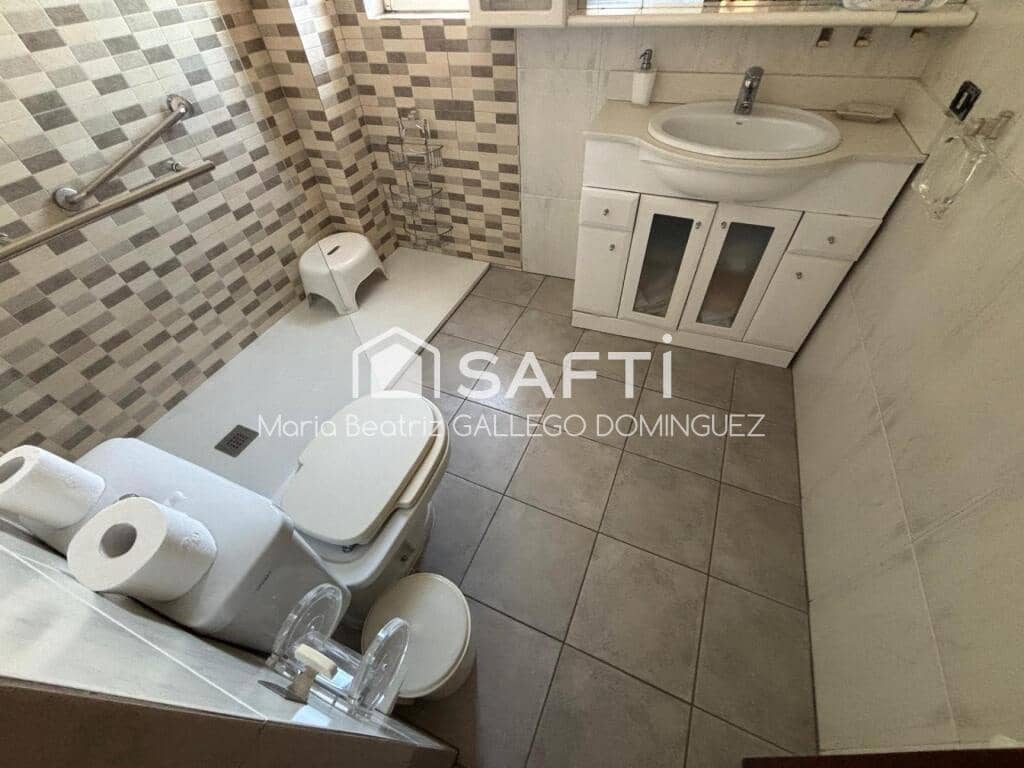 6 soveværelse Lejlighed til salg i Vigo - € 795.000 (Ref: 9202454)