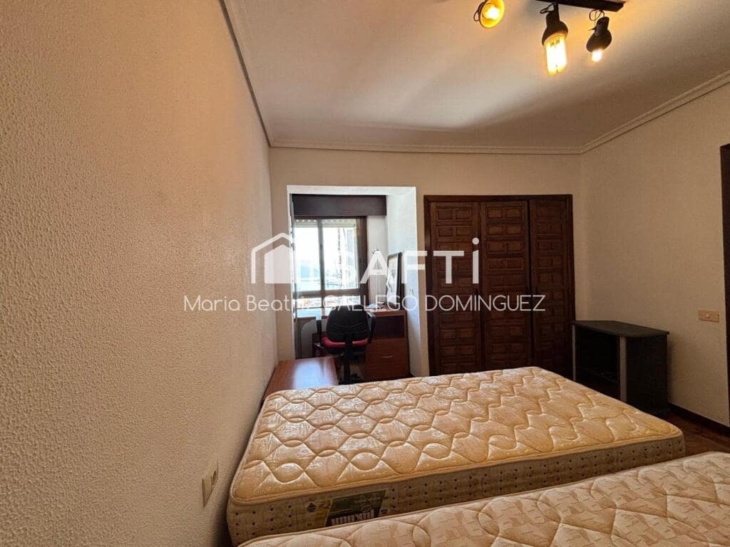 6 soveværelse Lejlighed til salg i Vigo - € 795.000 (Ref: 9202454)