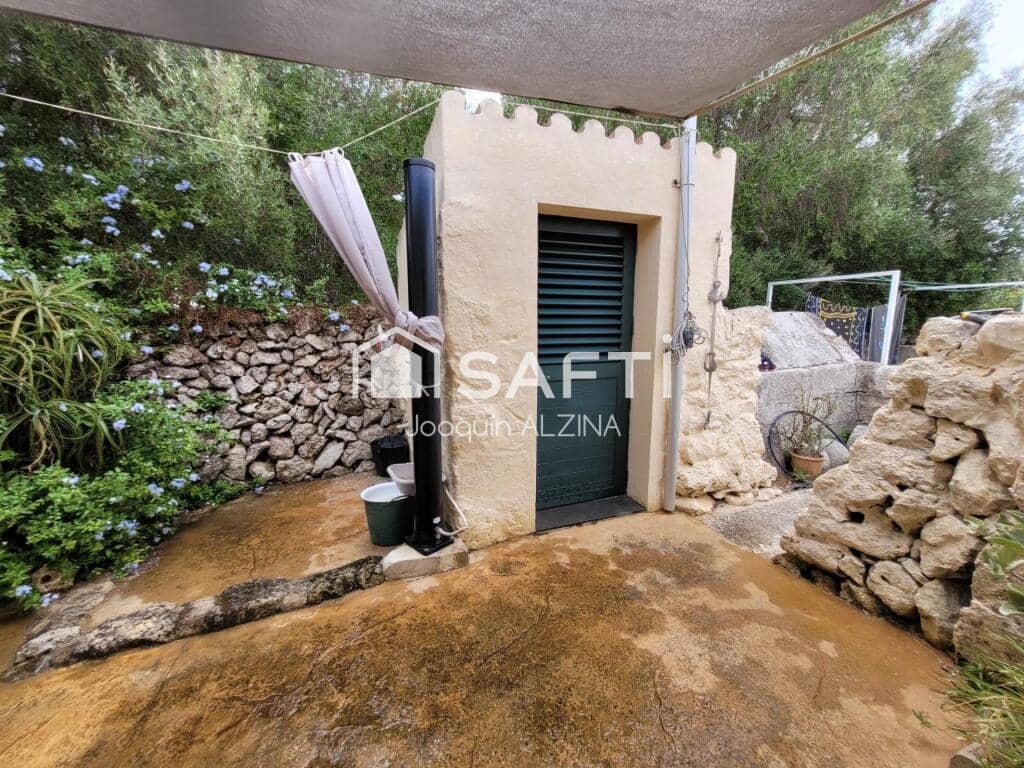 4 slaapkamer Finca/Landhuis te koop in Es Castell met garage - € 1.200.000 (Ref: 9202455)