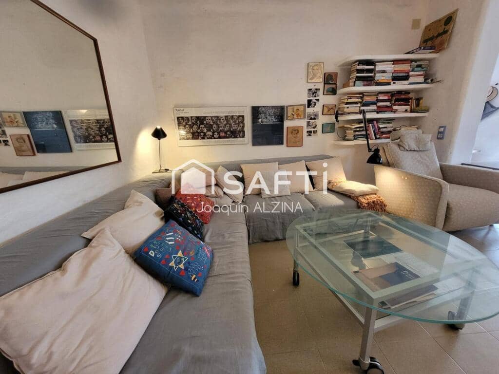 4 slaapkamer Finca/Landhuis te koop in Es Castell met garage - € 1.200.000 (Ref: 9202455)