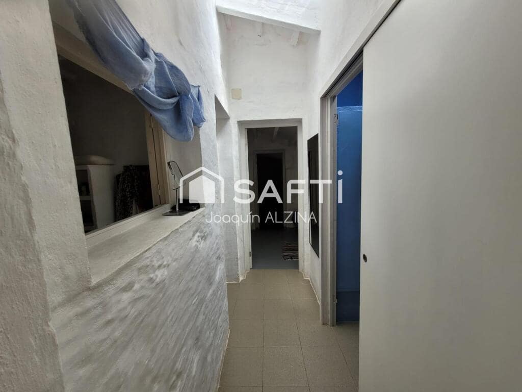 4 slaapkamer Finca/Landhuis te koop in Es Castell met garage - € 1.200.000 (Ref: 9202455)