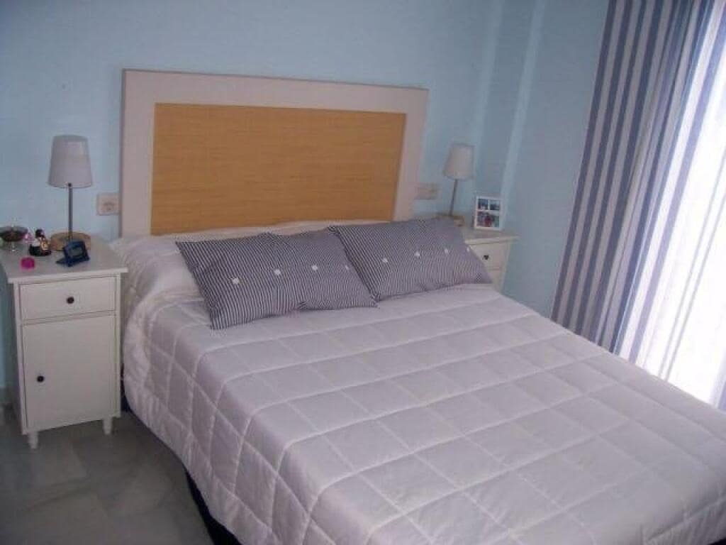 2 soveværelse Lejlighed til salg i La Barrosa med swimmingpool garage - € 285.000 (Ref: 9202463)