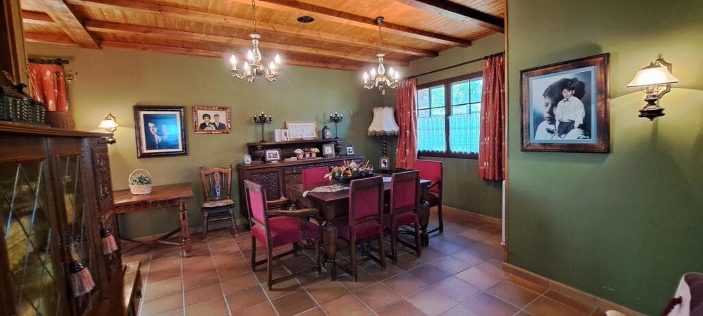 4 soverom Villa til salgs i Cortiguera - € 625 000 (Ref: 9202464)