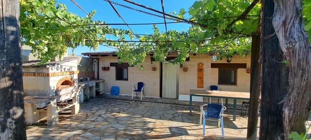 4 bedroom Villa for sale in Cortiguera, Cabañas Raras - € 625,000 (Ref: 9202464)