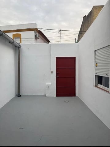 3 makuuhuone Rivitalo myytävänä paikassa La Albuera mukana 
autotalli - 99 900 € (Ref: 9202466)