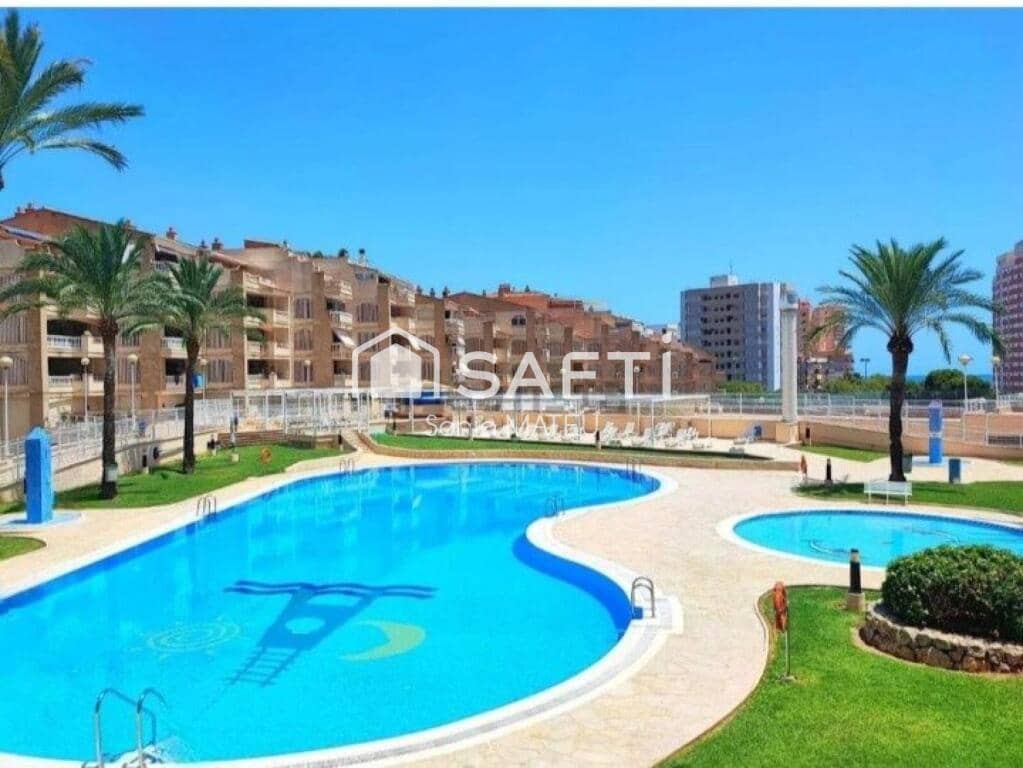 3 soveværelse Penthouse til salg i Cullera med swimmingpool - € 390.000 (Ref: 9204546)