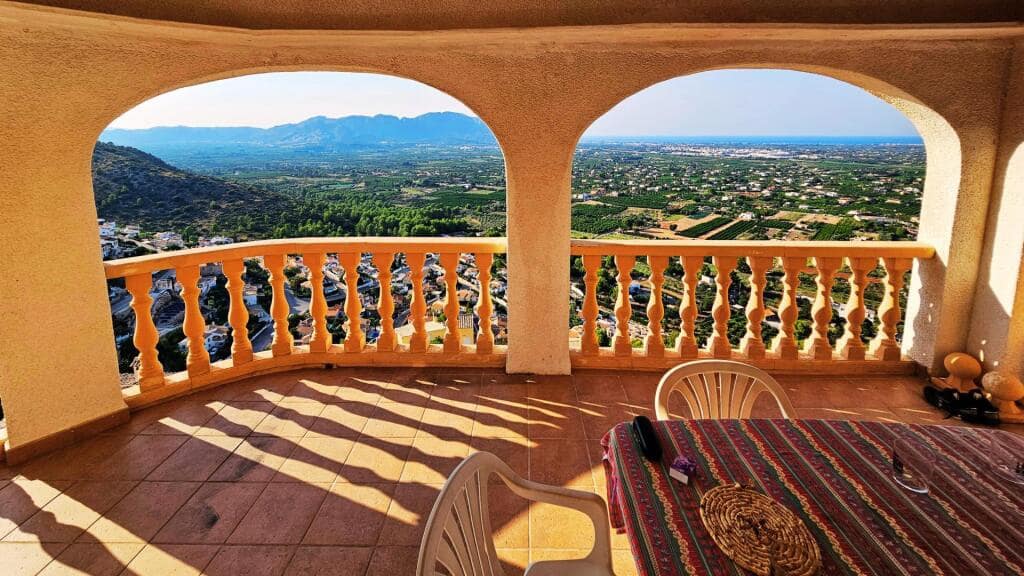 4 sypialnia Willa na sprzedaż w Pedreguer z basenem - 1 300 000 € (Ref: 9208337)