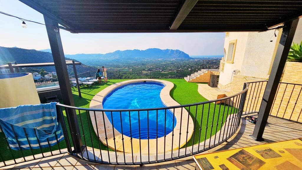 4 sypialnia Willa na sprzedaż w Pedreguer z basenem - 1 300 000 € (Ref: 9208337)