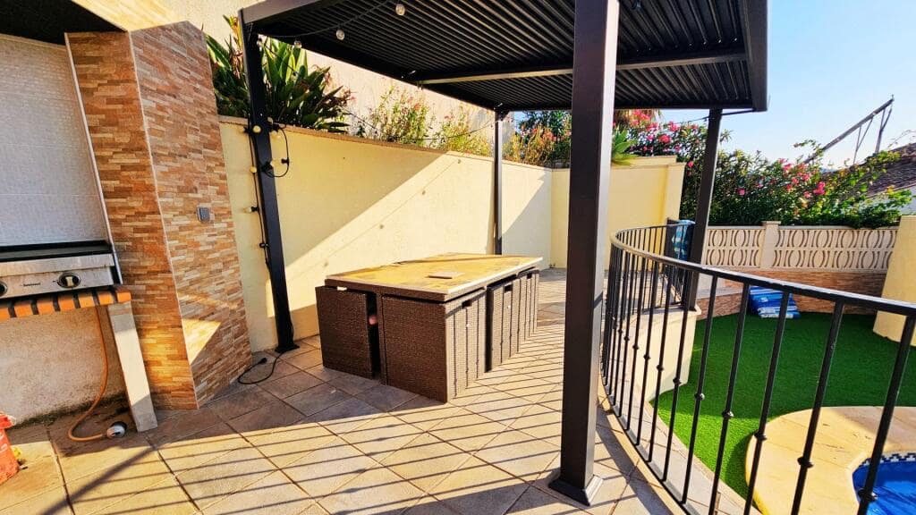 4 sypialnia Willa na sprzedaż w Pedreguer z basenem - 1 300 000 € (Ref: 9208337)