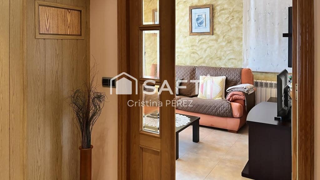 4 slaapkamer Villa te koop in Vidreres met garage - € 295.000 (Ref: 9215069)