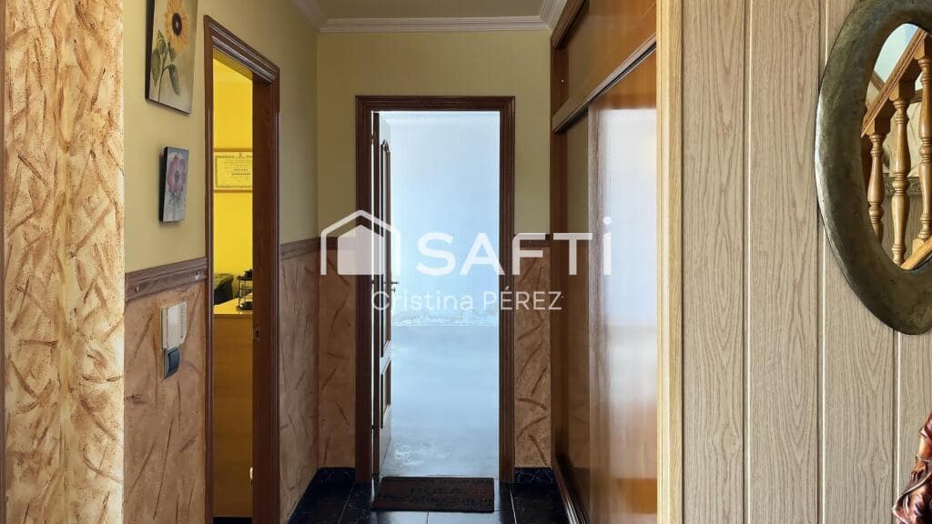 4 slaapkamer Villa te koop in Vidreres met garage - € 295.000 (Ref: 9215069)