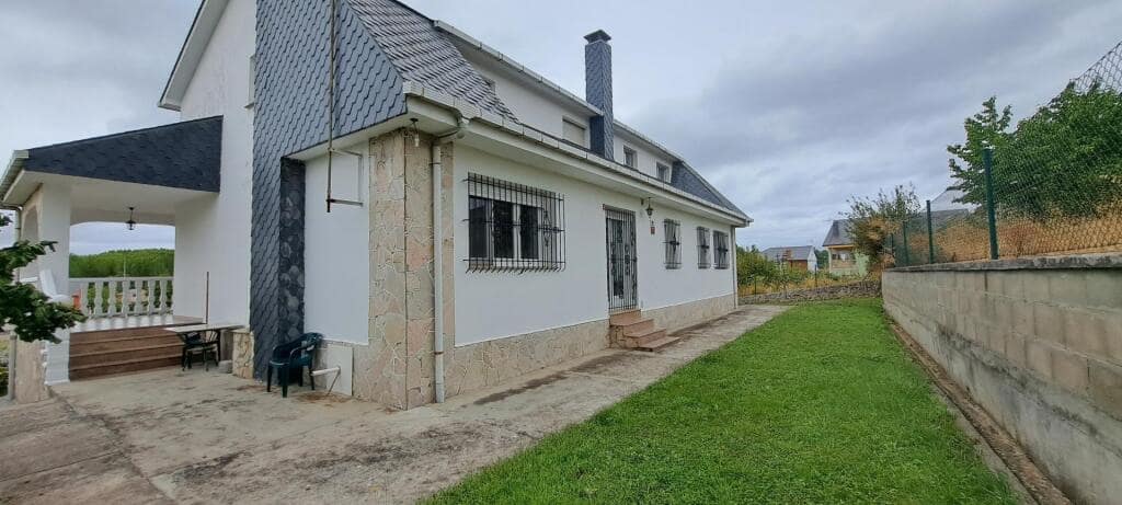 7 quarto Moradia para venda em San Andres de Montejos - 395 000 € (Ref: 9215076)