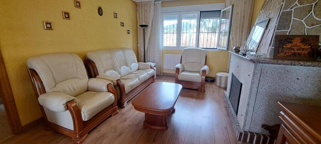 7 quarto Moradia para venda em San Andres de Montejos - 395 000 € (Ref: 9215076)