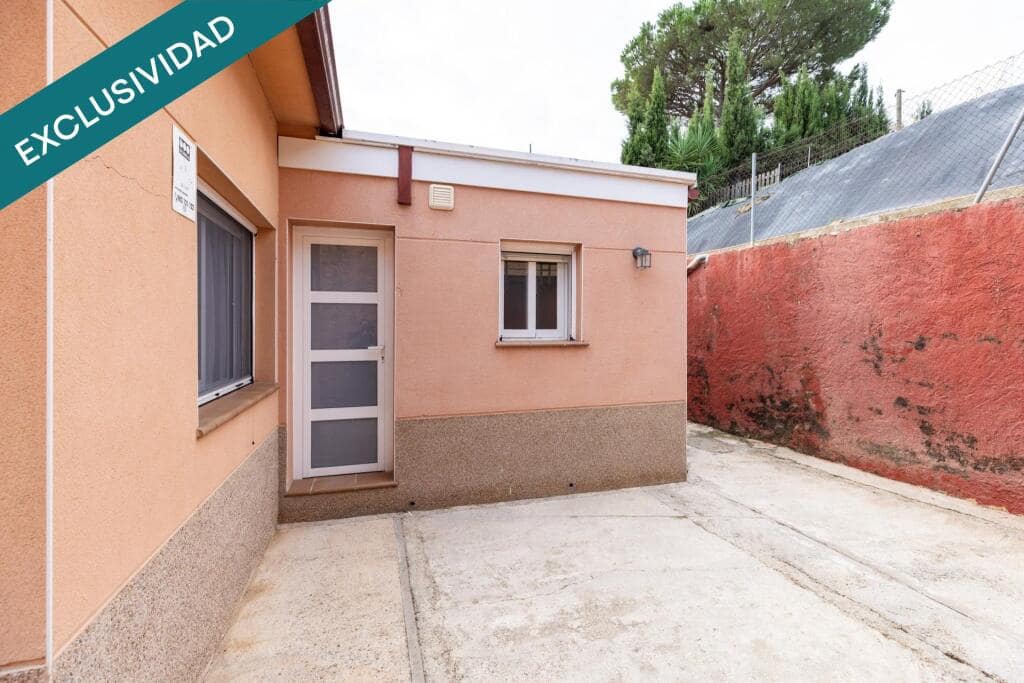 4 slaapkamer Villa te koop in Fogars de la Selva met zwembad garage - € 289.500 (Ref: 9217413)