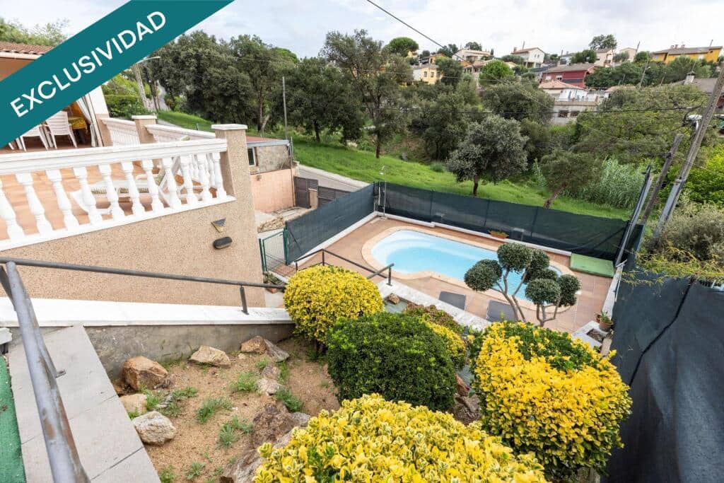 4 slaapkamer Villa te koop in Fogars de la Selva met zwembad garage - € 289.500 (Ref: 9217413)