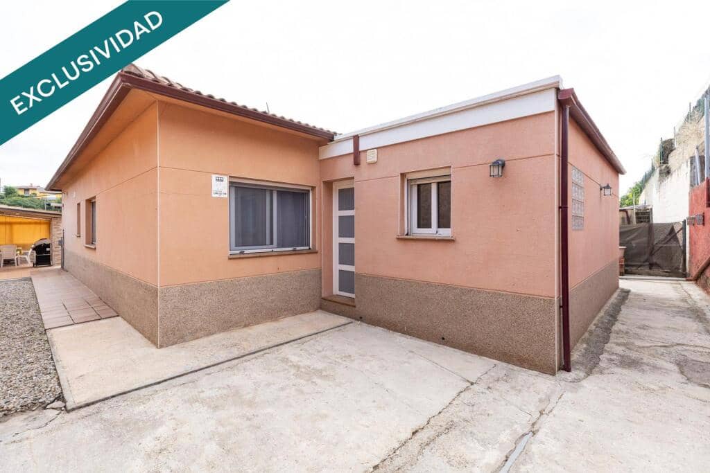 4 slaapkamer Villa te koop in Fogars de la Selva met zwembad garage - € 289.500 (Ref: 9217413)