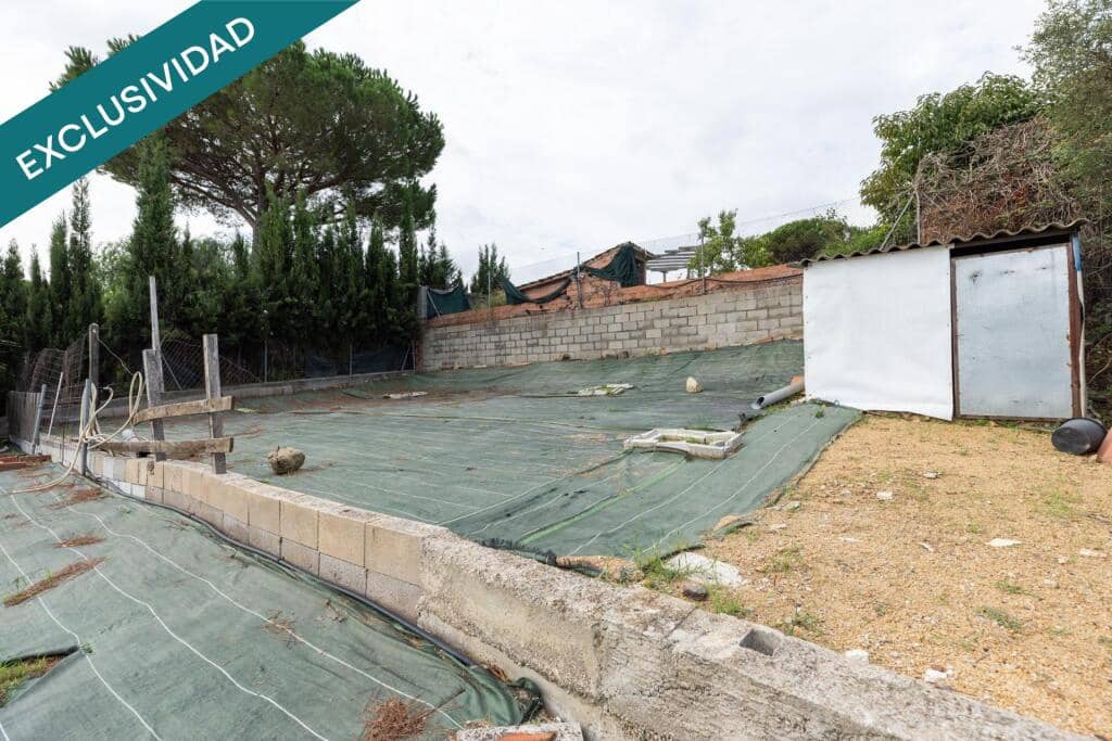 4 slaapkamer Villa te koop in Fogars de la Selva met zwembad garage - € 289.500 (Ref: 9217413)