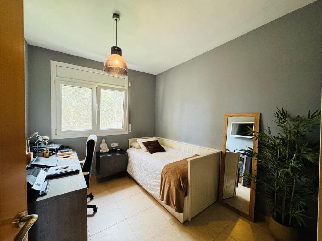 5 soveværelse Villa til salg i Caldes de Malavella med swimmingpool garage - € 330.000 (Ref: 9217421)