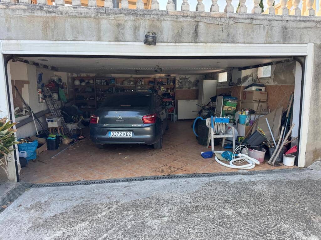5 soveværelse Villa til salg i Caldes de Malavella med swimmingpool garage - € 330.000 (Ref: 9217421)