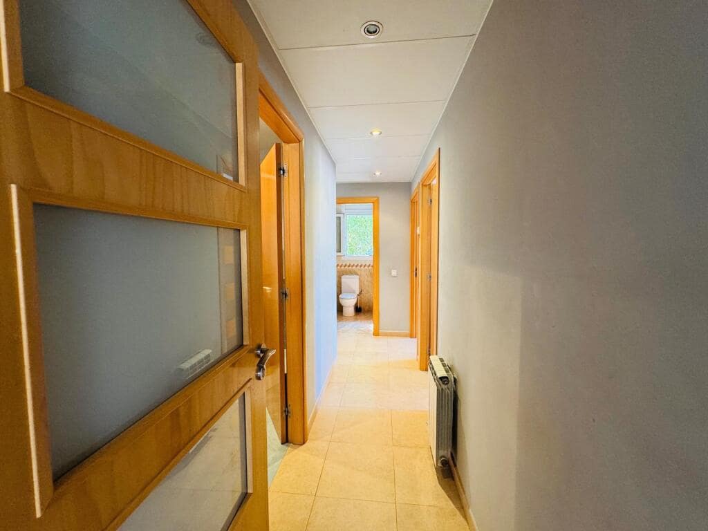 5 soveværelse Villa til salg i Caldes de Malavella med swimmingpool garage - € 330.000 (Ref: 9217421)