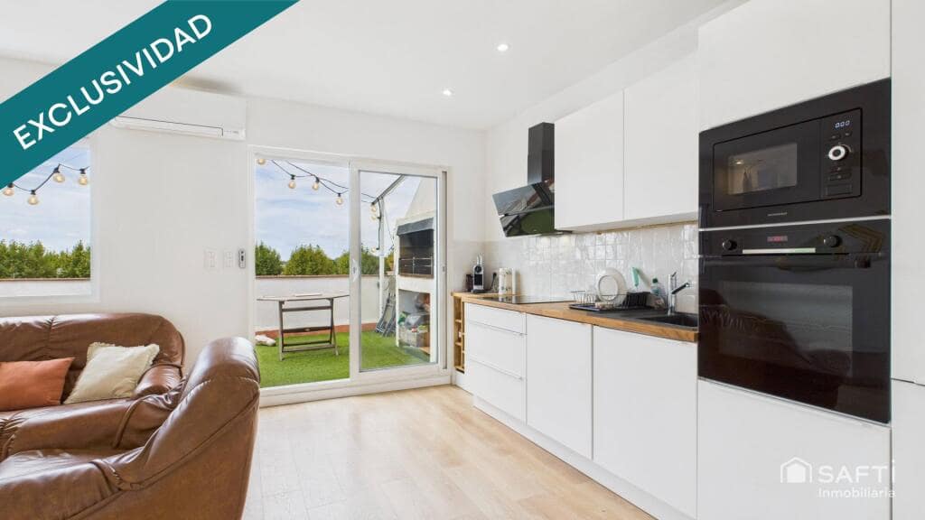 2 soveværelse Penthouse til salg i Empuriabrava - € 269.000 (Ref: 9219979)