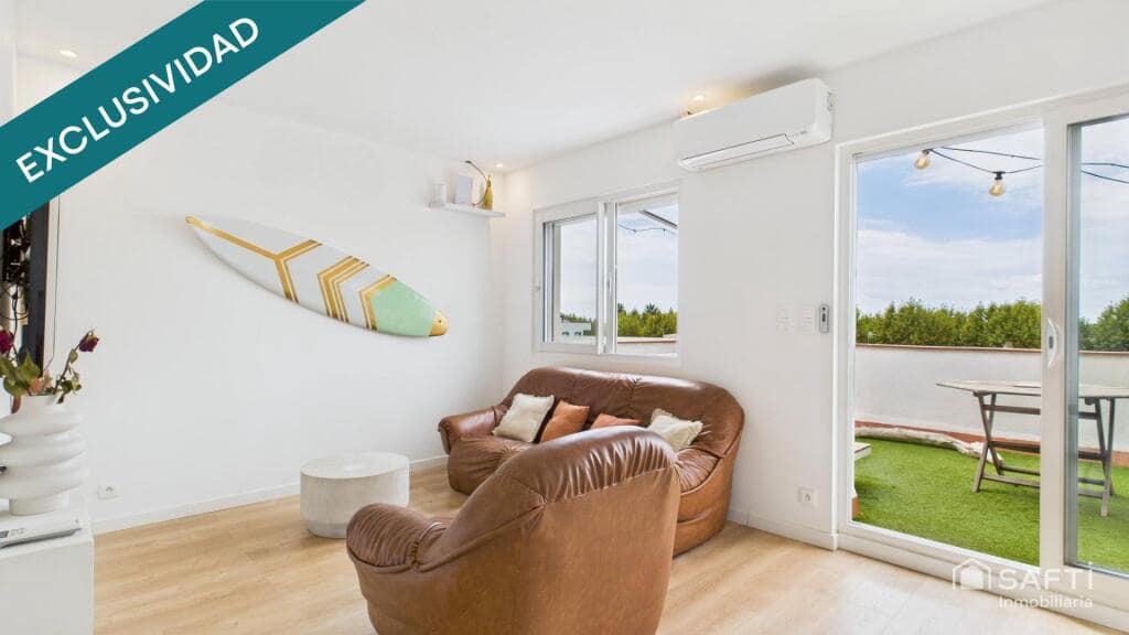 2 soveværelse Penthouse til salg i Empuriabrava - € 269.000 (Ref: 9219979)