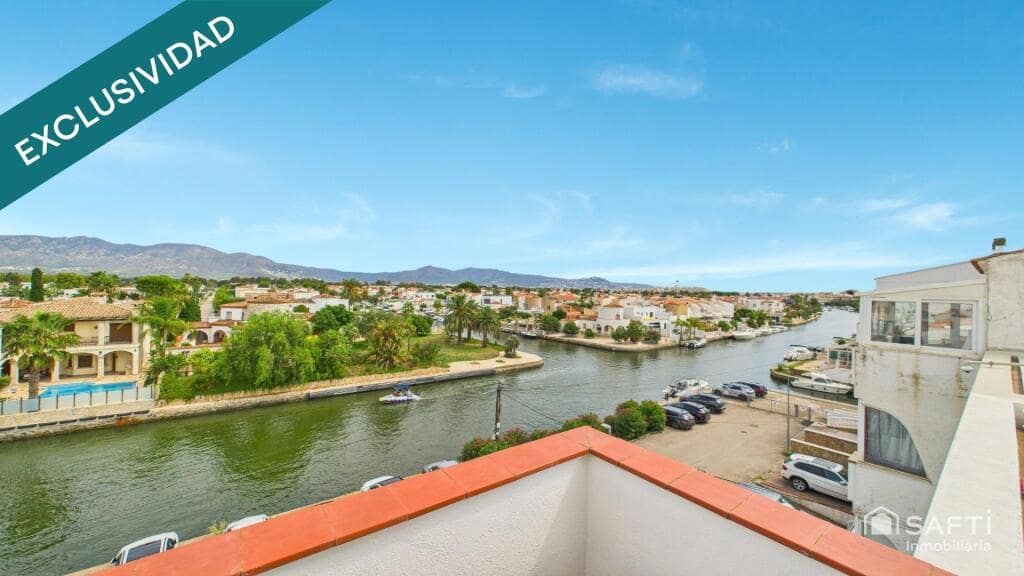 2 soveværelse Penthouse til salg i Empuriabrava - € 269.000 (Ref: 9219979)