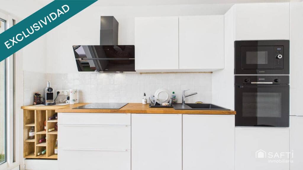 2 bedroom Penthouse for sale in Empuriabrava - € 269,000 (Ref: 9219979)