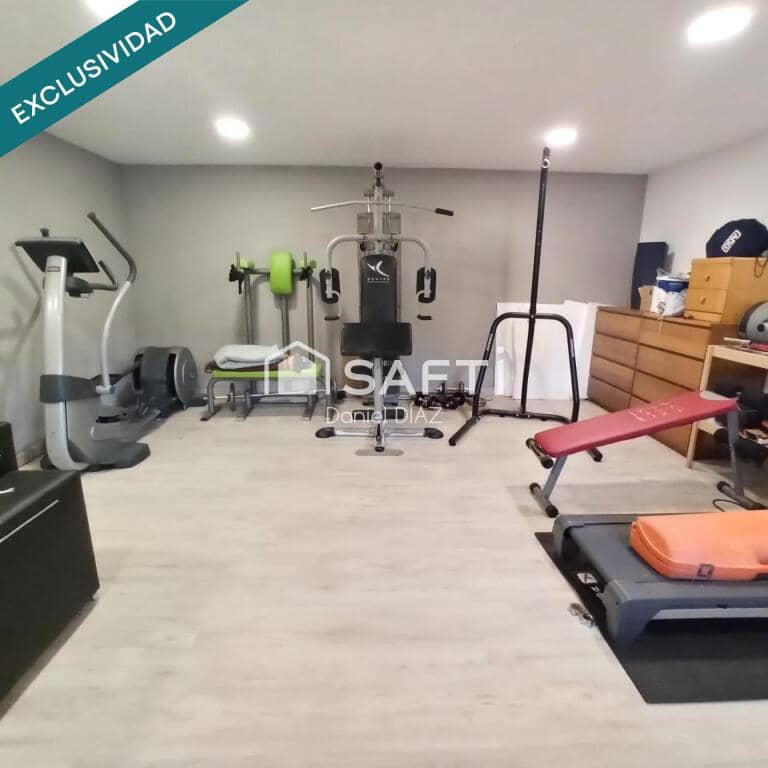 3 quarto Moradia em Banda para venda em Mas Altaba com piscina garagem - 180 000 € (Ref: 9226509)