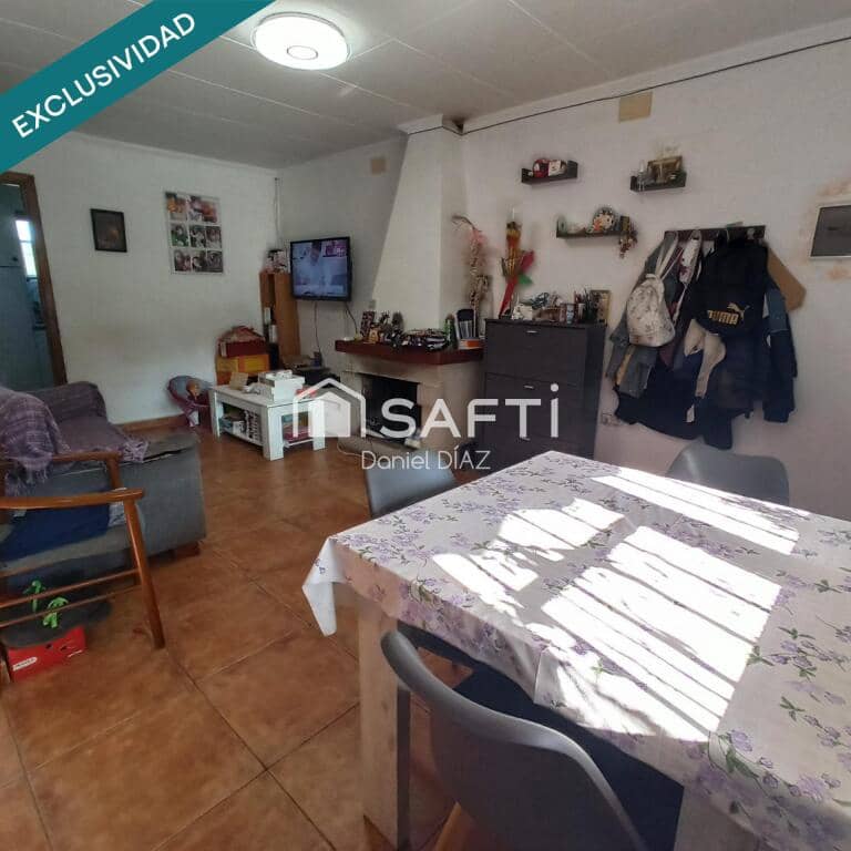 3 quarto Moradia em Banda para venda em Mas Altaba com piscina garagem - 180 000 € (Ref: 9226509)