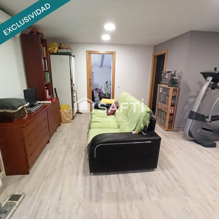 3 quarto Moradia em Banda para venda em Mas Altaba com piscina garagem - 180 000 € (Ref: 9226509)