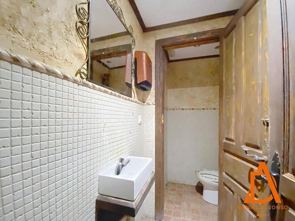 Komercyjne do wynajęcia w Grado - 750 € (Ref: 9228556)