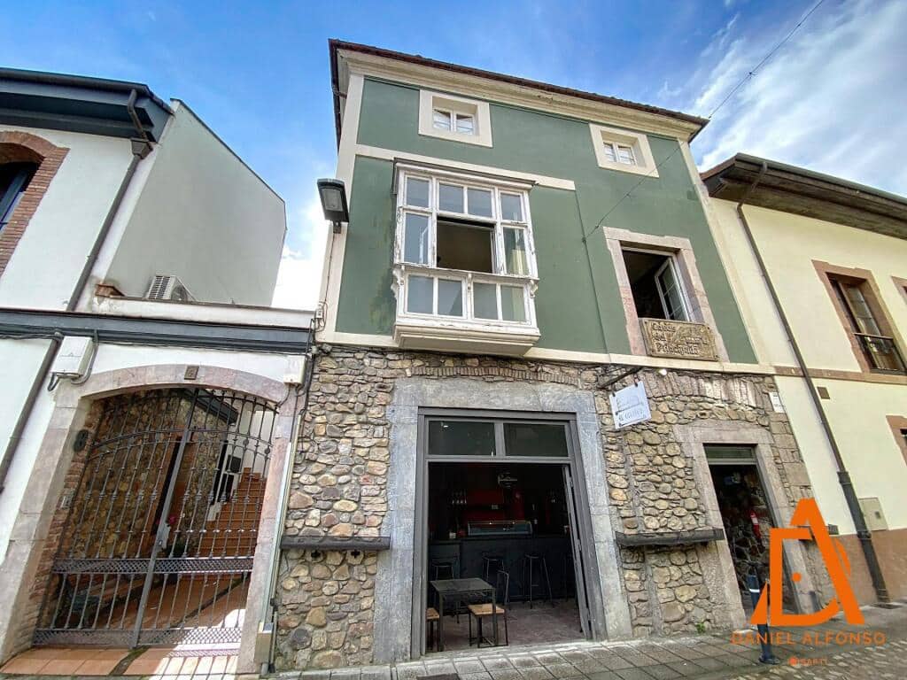 Komercyjne do wynajęcia w Grado - 750 € (Ref: 9228556)