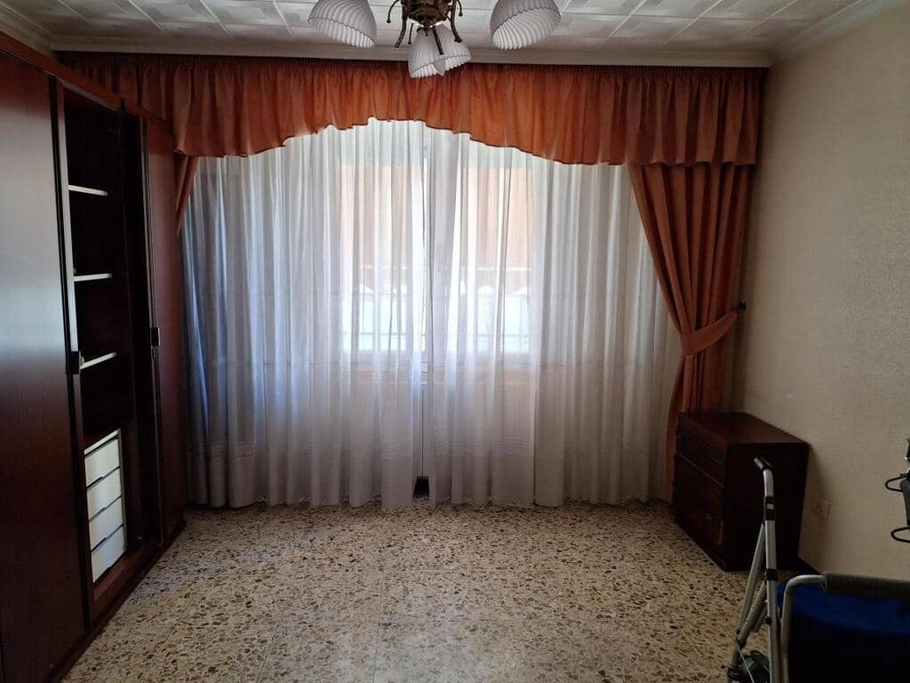 4 soveværelse Lejlighed til salg i Yecla med garage - € 105.000 (Ref: 9232586)