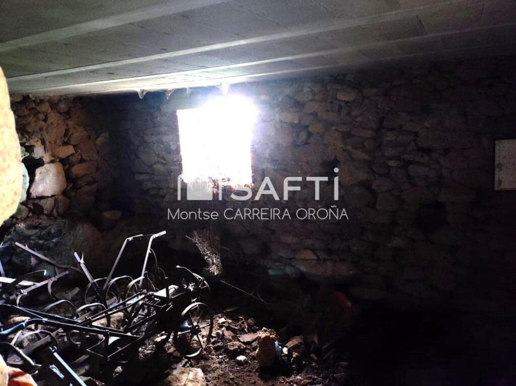 Terre non Aménagée à vendre à A Estrada - 75 000 € (Ref: 9232593)