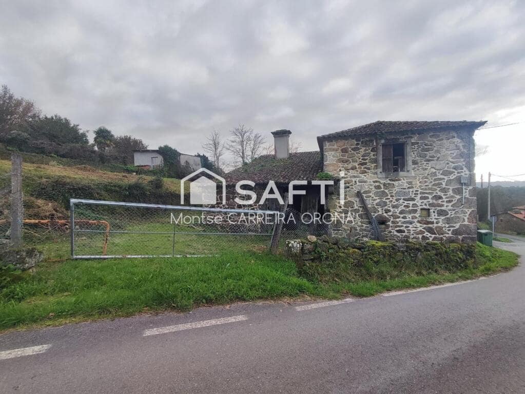 Terre non Aménagée à vendre à A Estrada - 75 000 € (Ref: 9232593)