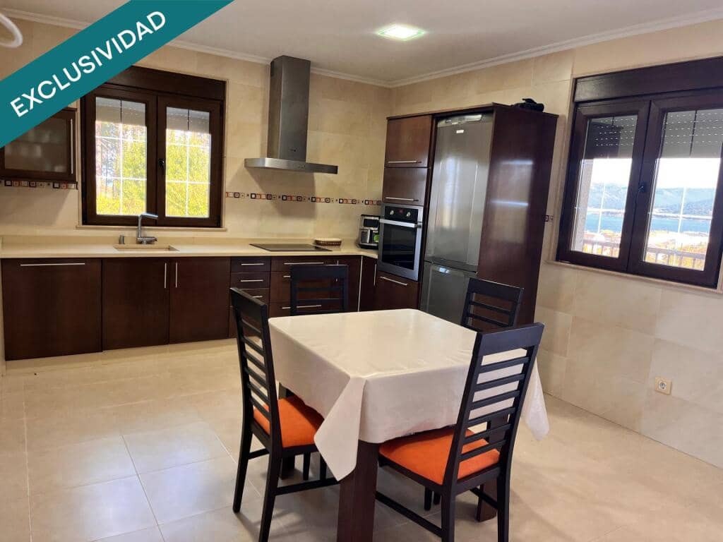 3 soveværelse Villa til salg i Portosin - € 400.000 (Ref: 9232595)